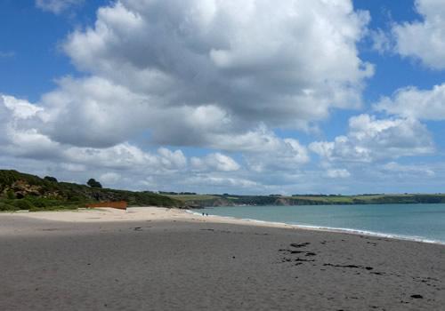 Photo Gallery Image - Views along Crinnis Beach